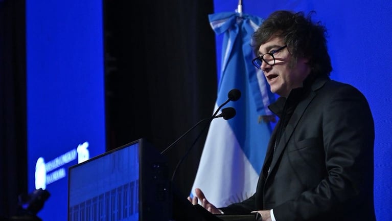 El presidente Milei en la Bolsa de Comercio de Córdoba.