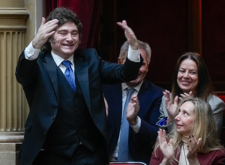 El presidente Milei en la Cámara de Diputados durante el informe de gestión de Manuel Adorni.