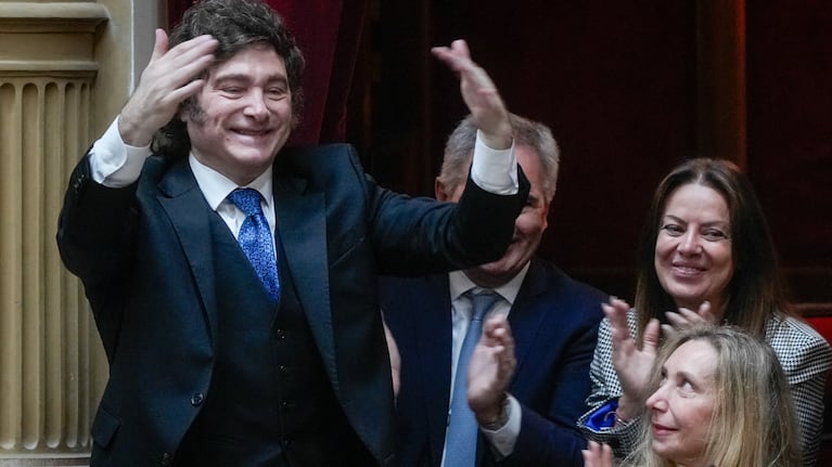 El presidente Milei en la Cámara de Diputados durante el informe de gestión de Manuel Adorni.