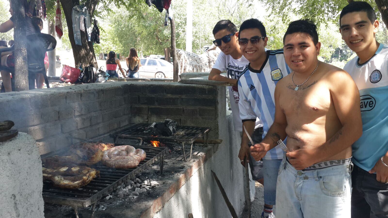 El primer día del año en Carlos Paz. Fotos: Sebastián Pfaffen.