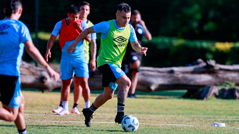 El primer entrenamiento de Zelarayán en la pretemporada con Belgrano.