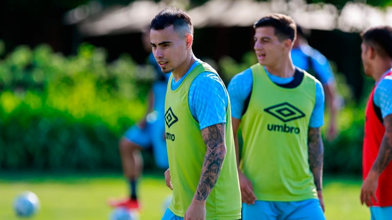 El primer entrenamiento de Zelarayán en la pretemporada con Belgrano.