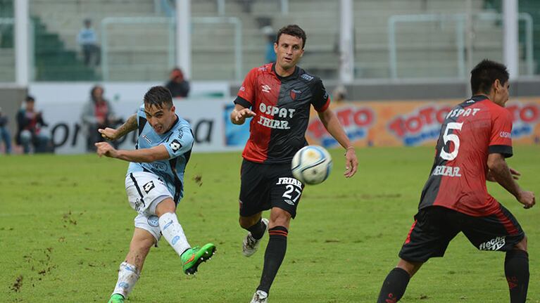 El primer tiempo quedó en manos del equipo visitante. Foto: Lucio Casalla / ElDoce.tv