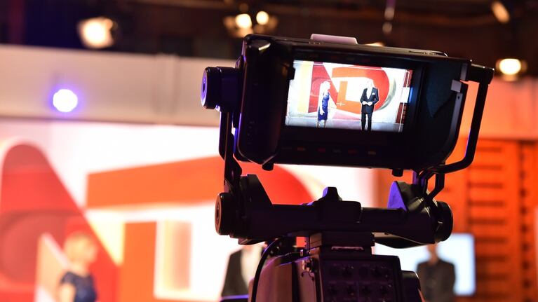 El programa más visto de Córdoba estrenó nueva escenografía. Foto: Lucio Casalla / ElDoce.tv.