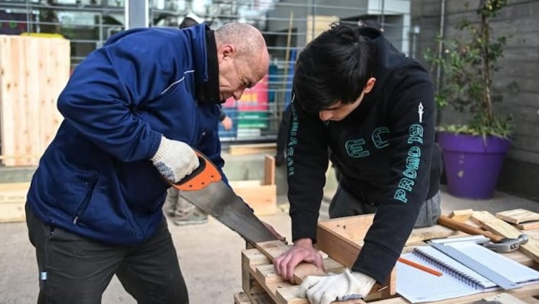 El programa tiene como objetivo la capacitación gratuita en oficios