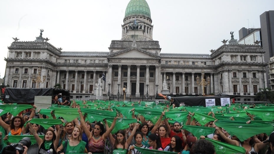 El proyecto apoyado por millones de mujeres volverá a tratarse en el Congreso.