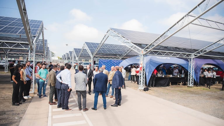 El proyecto se llevó a cabo en colaboración con Green Pampa, la empresa contratista especializada en energía solar.