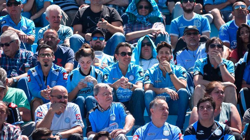 El público celeste colmó el Gigante en el partido ante Independiente. Foto: Lucio Casalla / ElDoce.tv