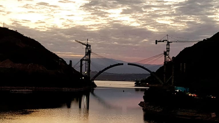 El puente sobre el lago San Roque, parte de la autovía. Foto: Gobierno de la Provincia.