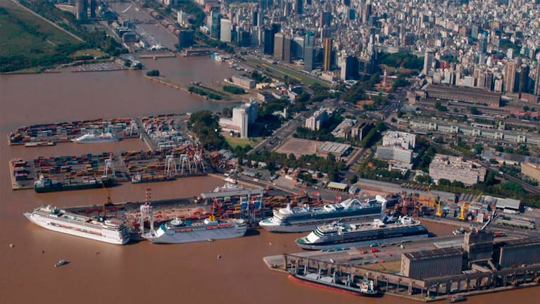 El puerto, centro de poder desde el nacimiento de la Nación. 