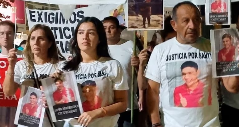 El reclamo de justicia de la familia de Santiago.