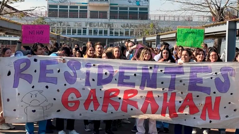 El reclamo de los médicos residentes en el Hospital Garrahan.