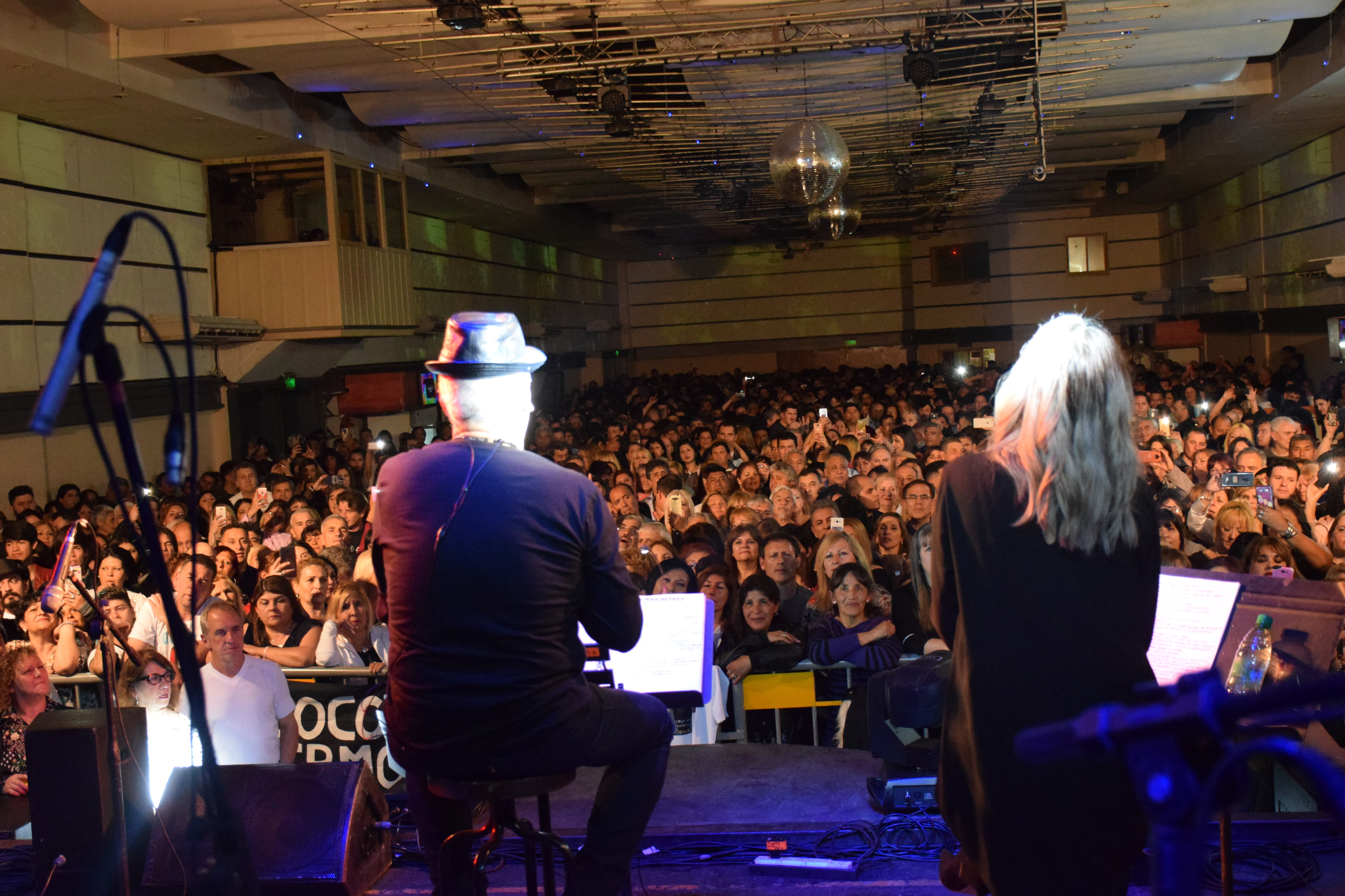 El Rey Pelusa volvió a brillar en la Sala del Rey. Foto: Cuarteteando.com