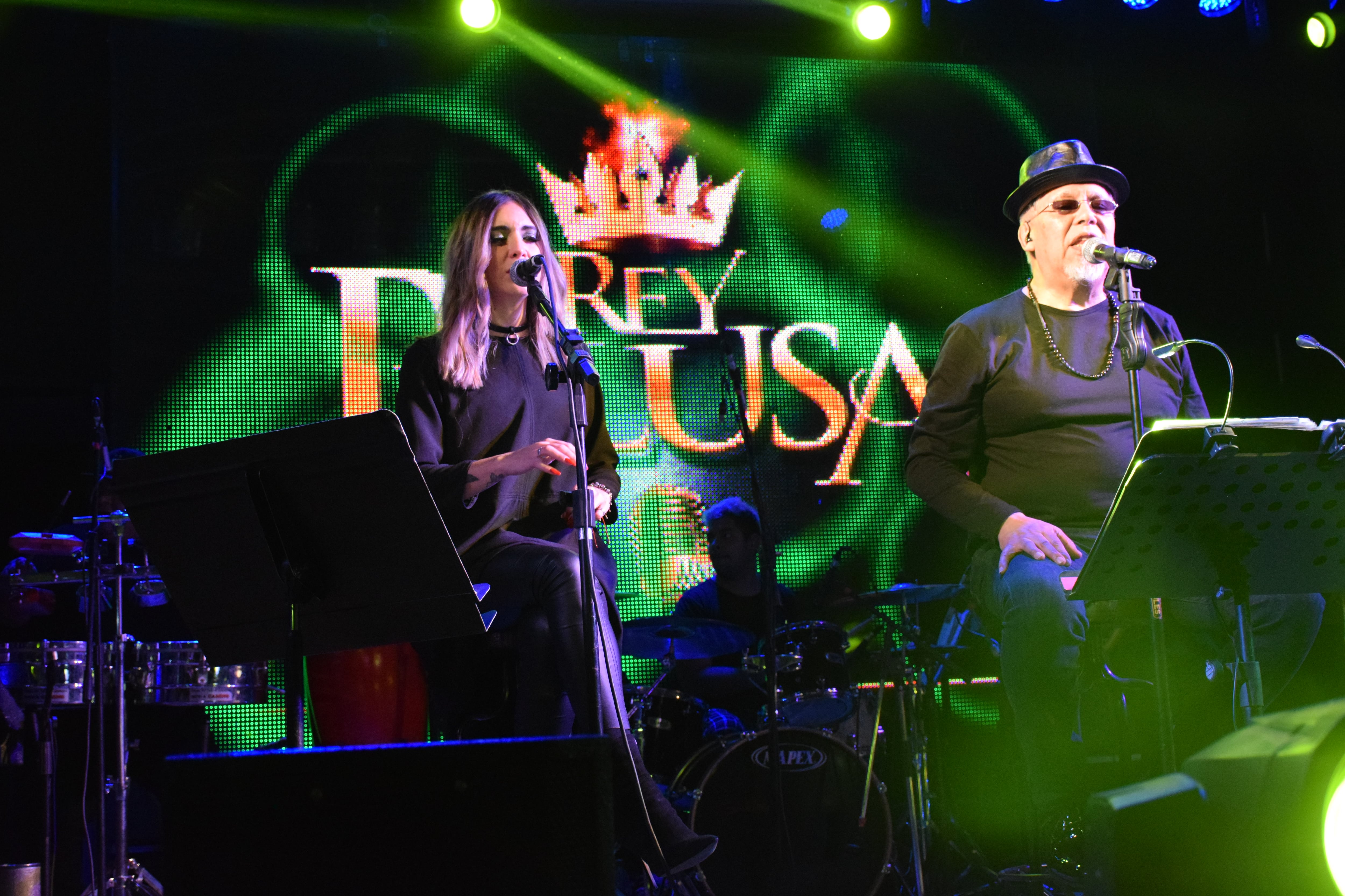 El Rey Pelusa volvió a brillar en la Sala del Rey. Foto: Cuarteteando.com