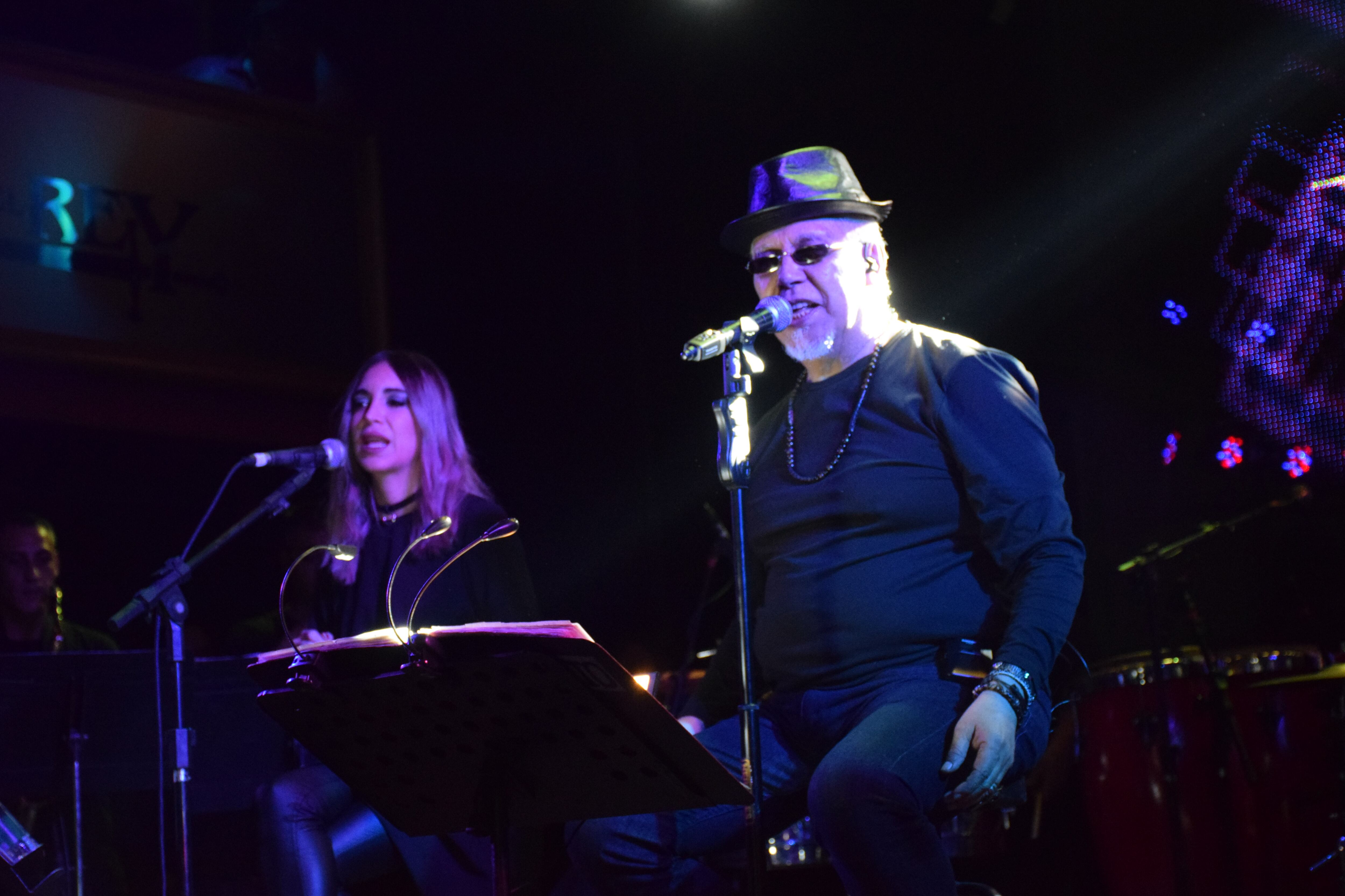 El Rey Pelusa volvió a brillar en la Sala del Rey. Foto: Cuarteteando.com