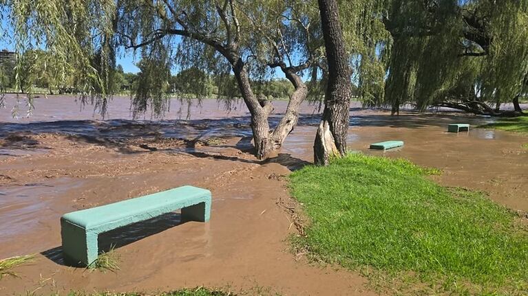 El Río Cuarto se desbordó (Gentileza - Telediario Digital)