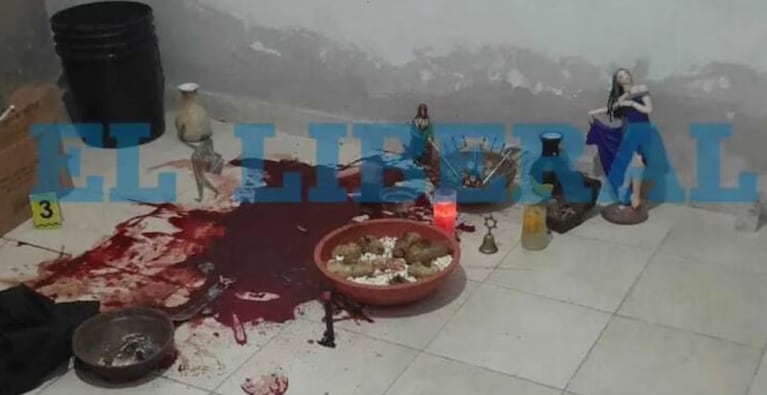El ritual umbanda que encontraron dentro de la casa.