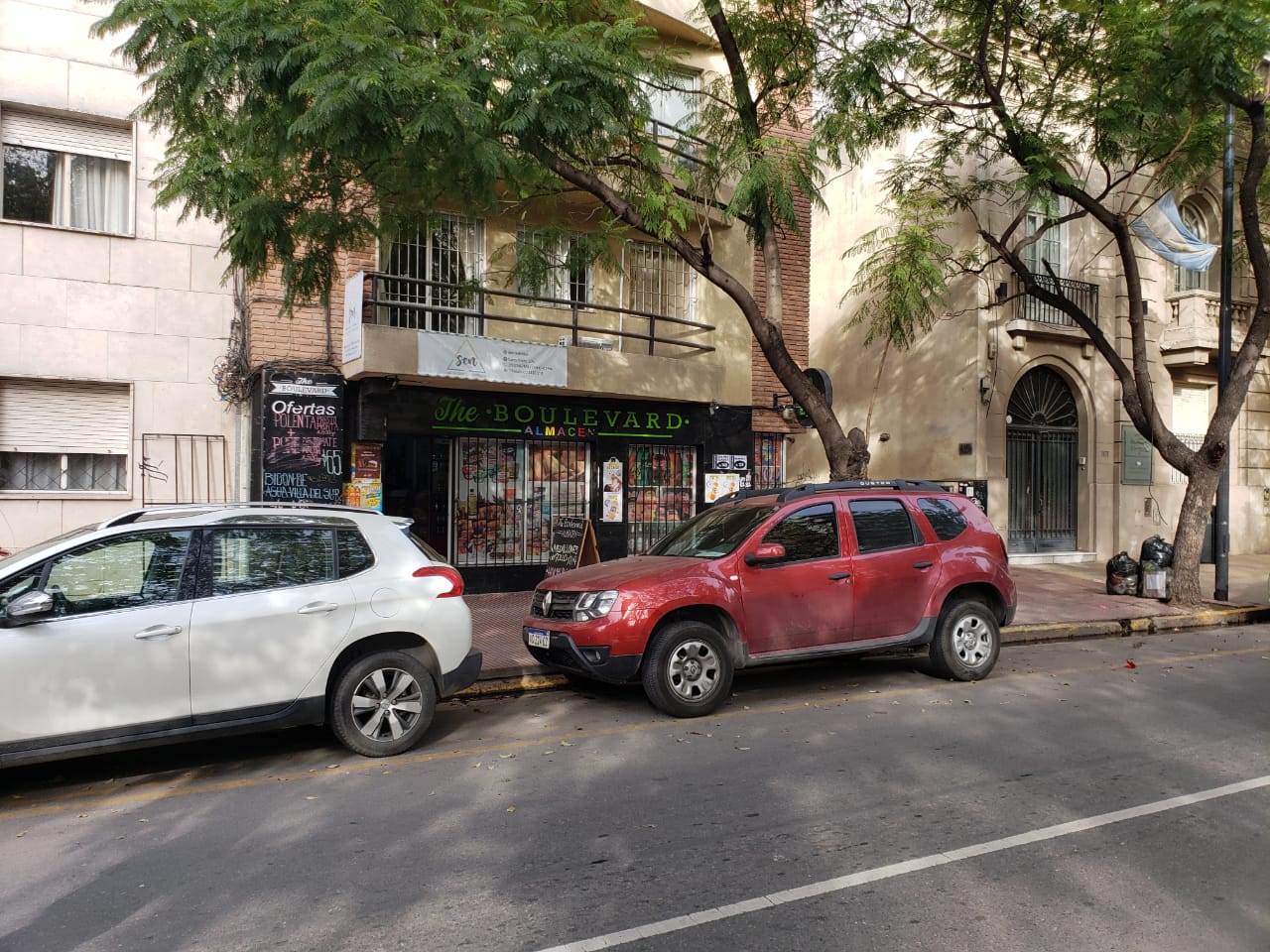 El robo ocurrió en avenida Chacabuco casi esquina Crisol.