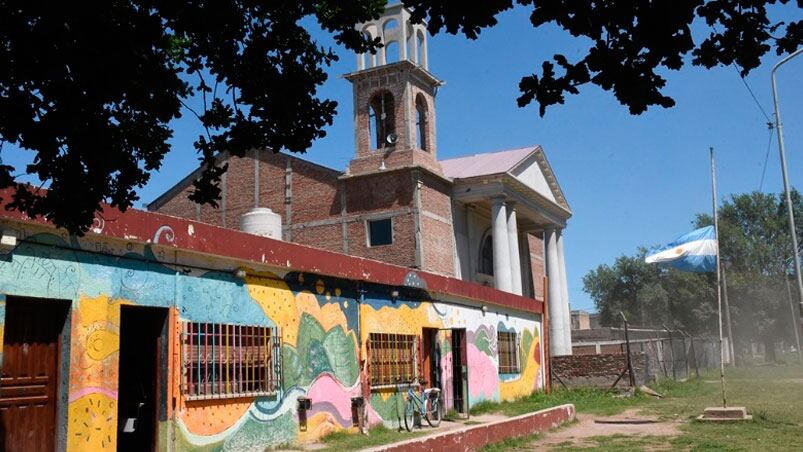 El sacerdote dejó de asistir al colegio cuando su caso se hizo público. 