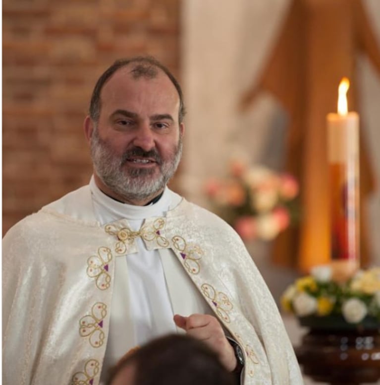 El sacerdote Patricio Cruz Viale está detenido.