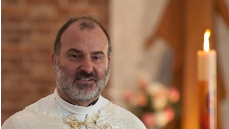 El sacerdote Patricio Cruz Viale está detenido.