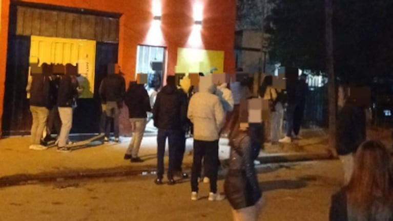 El salón funcionaba en Villa El Libertador.