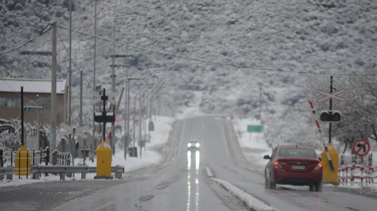 El San Roque, maravilloso en la mañana nevada. Foto: Lucio Casalla / ElDoce.tv.