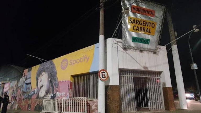 El Sargento vuelve a abrir sus puertas con un bailazo
