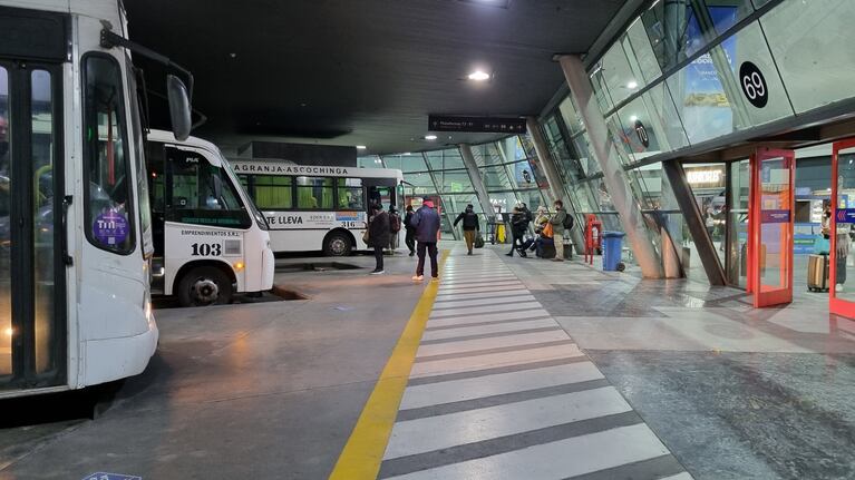 El servicio se restableció tras cinco días parado. Foto: Emmanuel Cuestas / ElDoce.