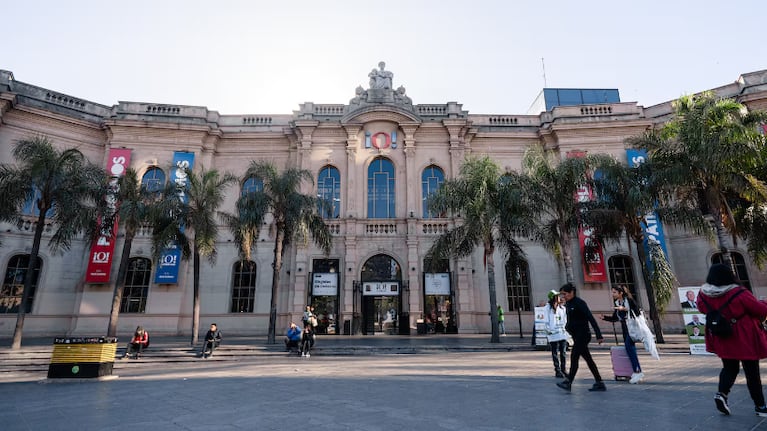El Shopping ubicado en el centro de la ciudad de Córdoba ofrece una propuesta única para festejar el Día del Padre como ellos se lo merecen.