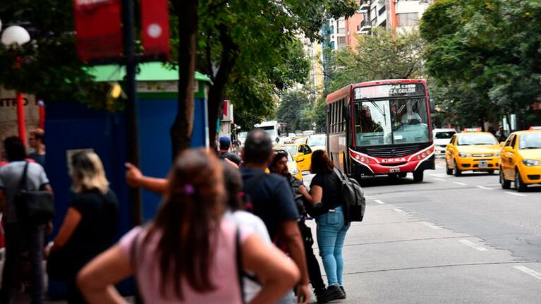 El sistema de transporte se queda sin subsidios nacionales.