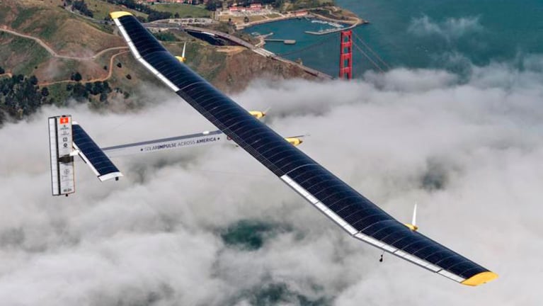 El Solar Impulse 2, cada vez más cerca de dar la vuelta al mundo.