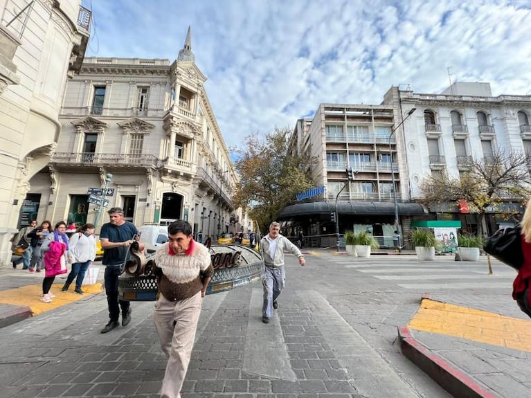 El Sorocabana se mudó de esquina después de 66 años