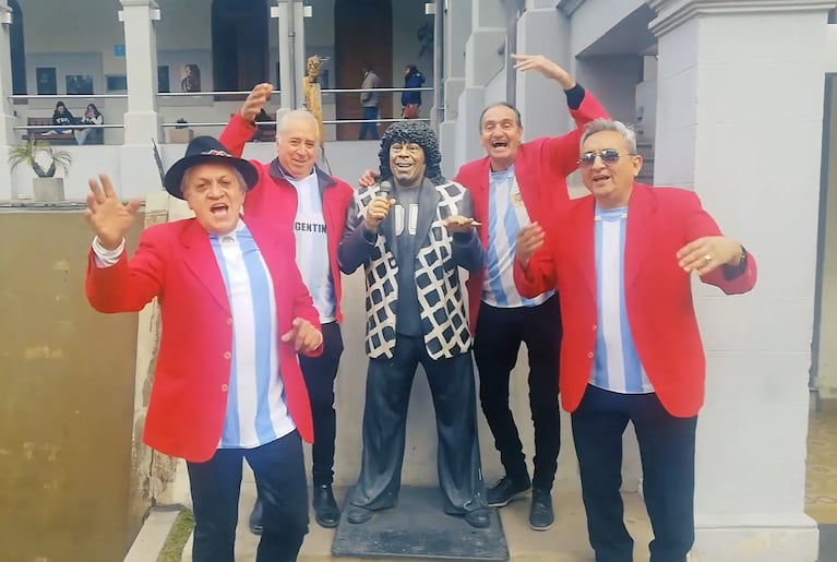 El SúperKuartetón canta: "De Córdoba al mundial"