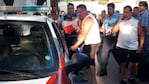 El supuesto secuestrador de Santa Rosa de Calamuchita ligó una fuerte paliza de la gente, antes de ser detenido.