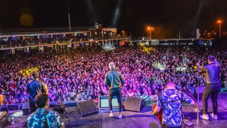 El susto de Dale Q' Va durante un show en San Juan