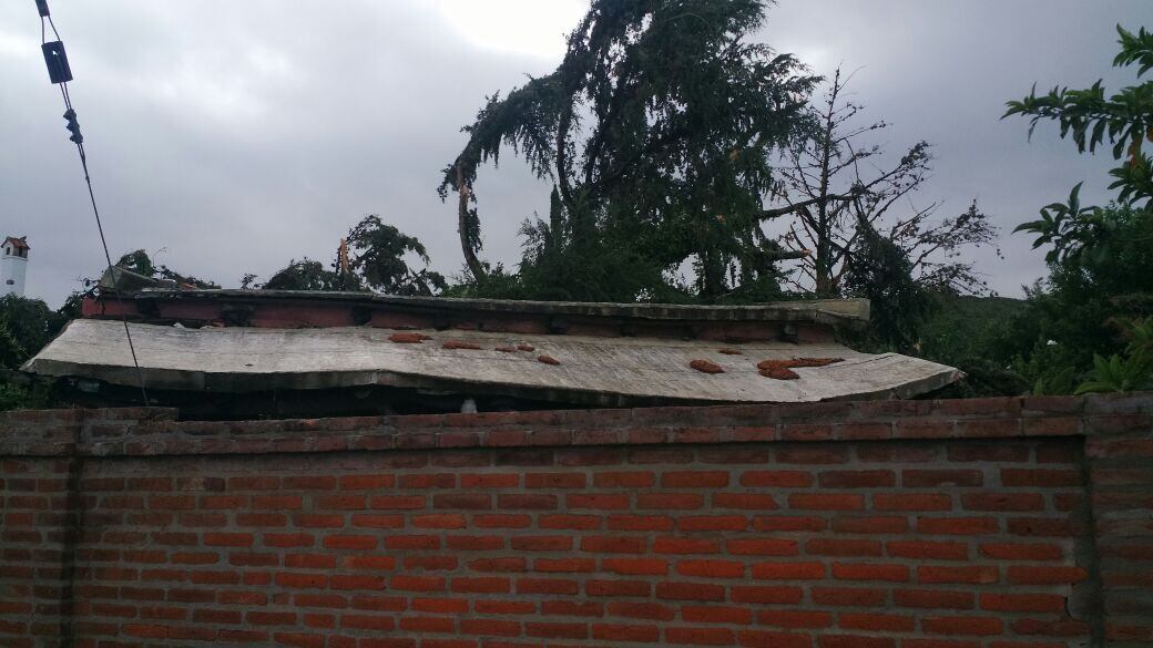 El temporal provocó destrozos en La Cumbre. Fotos: Karina Vallori.