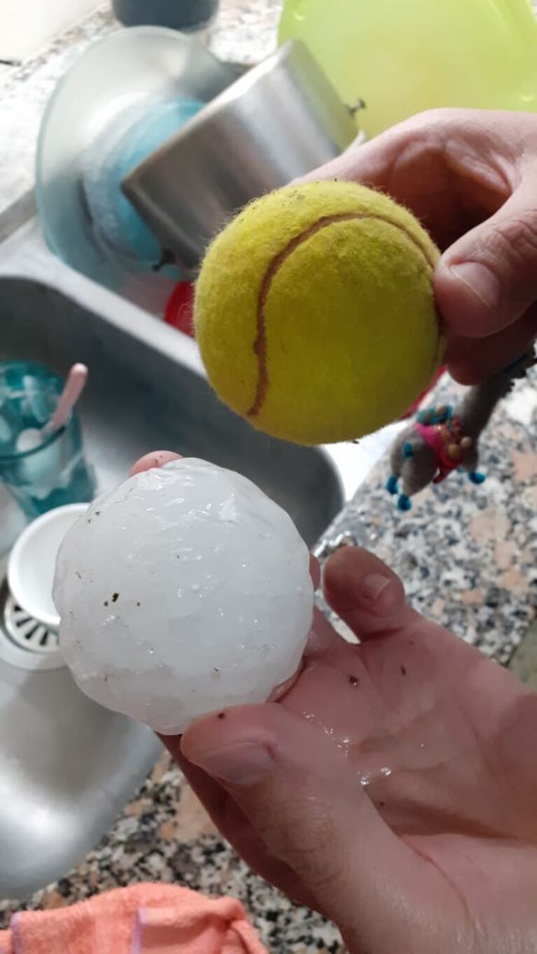 El temporal sorprendió a la localidad de Pergamino, que no había recibido alerta de granizo. 