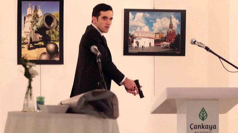 El terrorista que asesinó al embajador ruso en Turquía.
