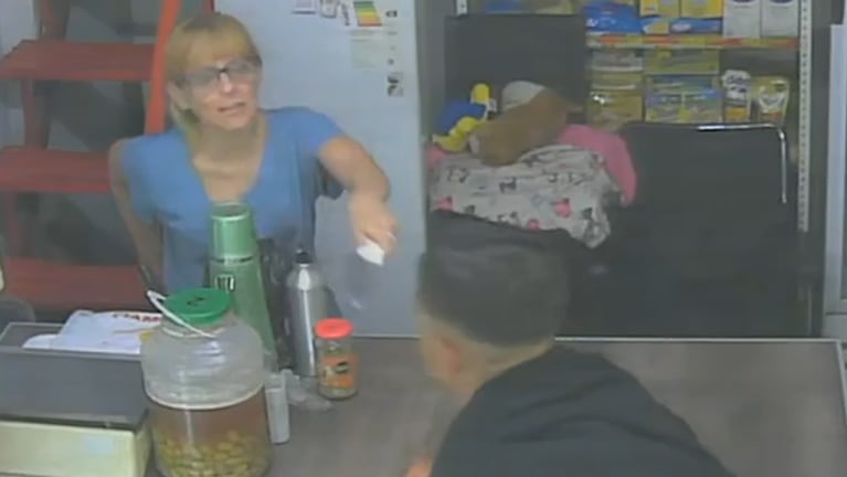 El testimonio de la kiosquera que espantó con un cuchillo a un ladrón.