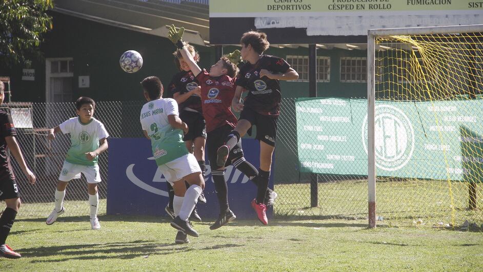 El torneo más lindo entra en la recta final. Fotos: Damián Reyna.