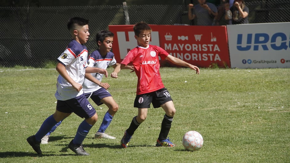 El torneo más lindo sigue su marcha a puro disfrute. Foto: Damián Reyna.