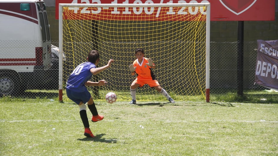 El torneo más lindo sigue su marcha a puro disfrute. Foto: Damián Reyna.