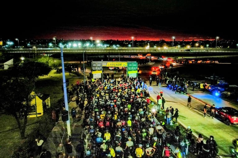 El Tour de France dejó su huella e hizo historia con más de 2500 participantes en Córdoba