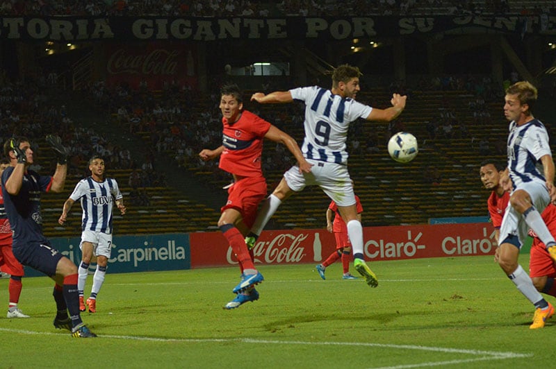 El triunfo le permite a la "T" seguir con vida en la Copa Argentina. Foto: Lucio Casalla / ElDoce.tv