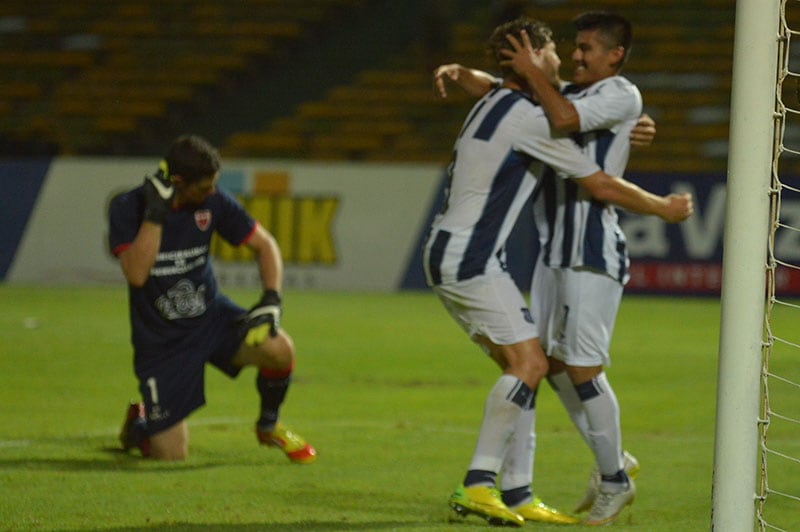 El triunfo le permite a la "T" seguir con vida en la Copa Argentina. Foto: Lucio Casalla / ElDoce.tv