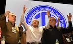 El triunvirato de la CGT amenaza con el paro nacional.