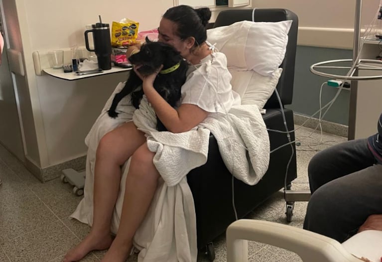 El último encuentro entre Eli y Bonnie en la terapia intensiva del Sanatorio Allende.