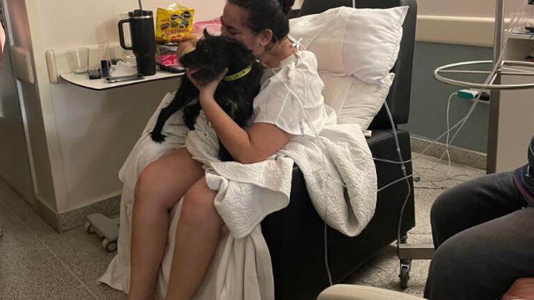 El último encuentro entre Eli y Bonnie en la terapia intensiva del Sanatorio Allende.