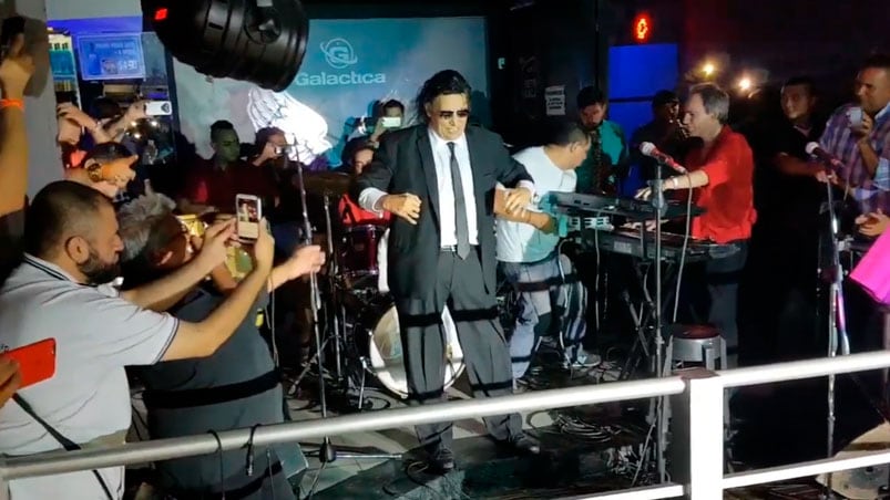 El último show del Monstruo fue en la disco "Galáctica" de Tucumán (agradecimiento Sebita Ortiz). 